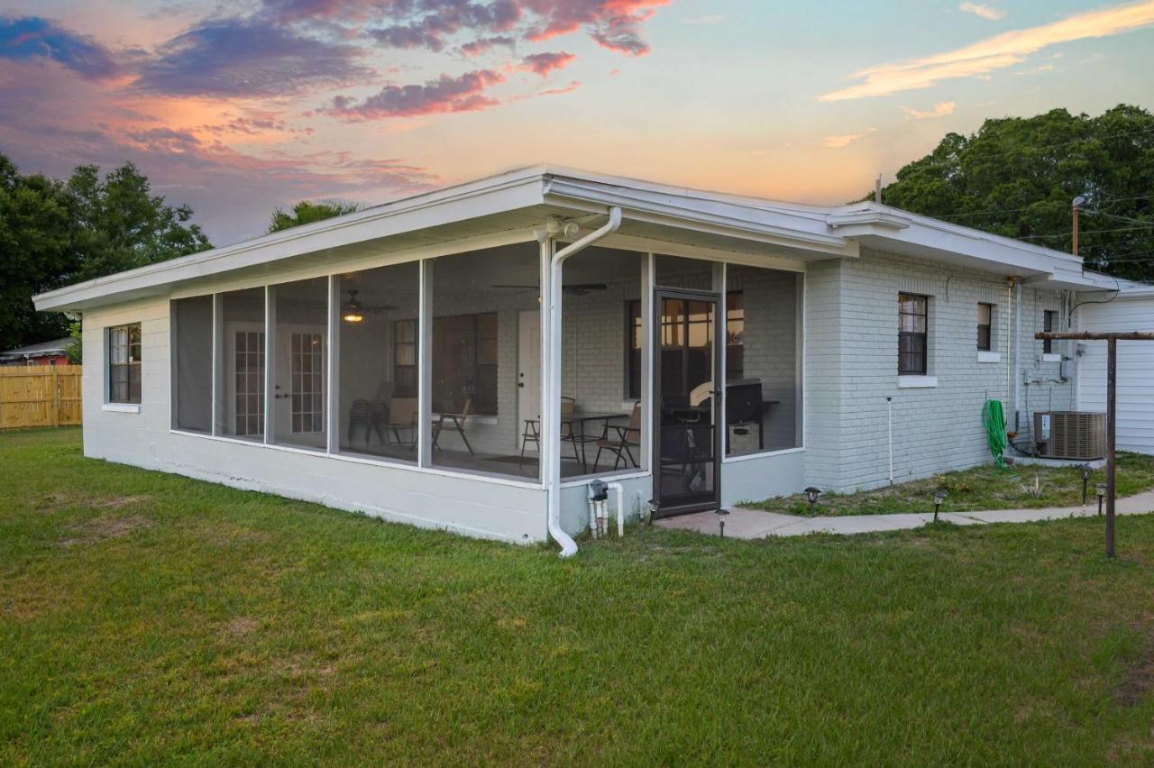 Lakefront Home With Screened Porch And Grill Winter Haven Eksteriør billede